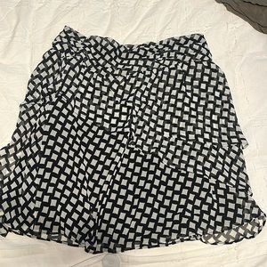 Nine West size S work skirt